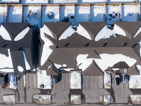 Photo 38 at 467 Cope Drive, Emerald Meadows/Trailwest, Kanata