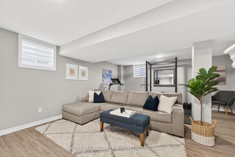 Photo 32 at 179 Asper Trail Circle, Emerald Meadows/Trailwest, Kanata