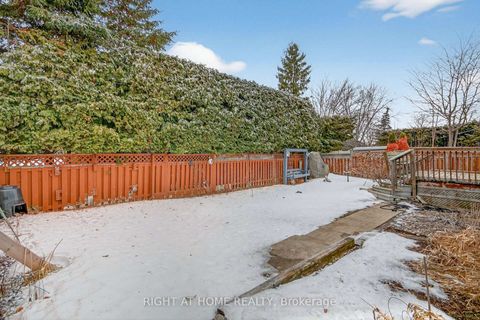 Photo 32 at 30 Randall James Drive, Stittsville (Central), Stittsville