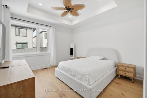 Photo 10 at 296 Cornice Street, Mer Bleue/Bradley Estates/Anderson Park, Orleans