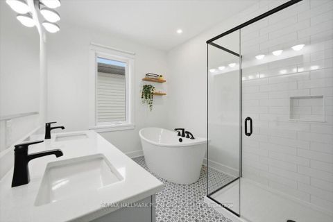 Photo 11 at 296 Cornice Street, Mer Bleue/Bradley Estates/Anderson Park, Orleans