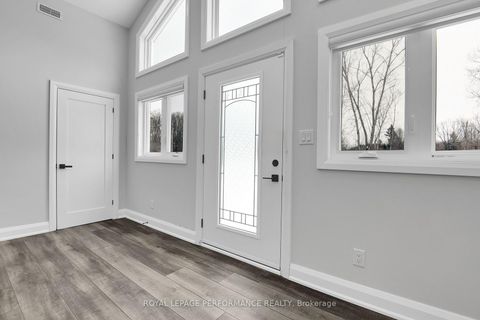 Photo 8 at 1797 March Road, CARP, Carp