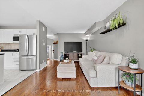 Photo 7 at 353 Brigitta Street, Emerald Meadows/Trailwest, Kanata