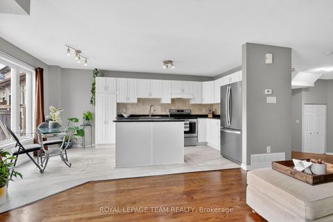 Photo 12 at 353 Brigitta Street, Emerald Meadows/Trailwest, Kanata