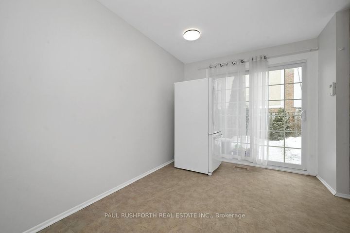 Photo 13 at 1107 Meadowlands Drive, Nepean (Carleton Square), Ottawa
