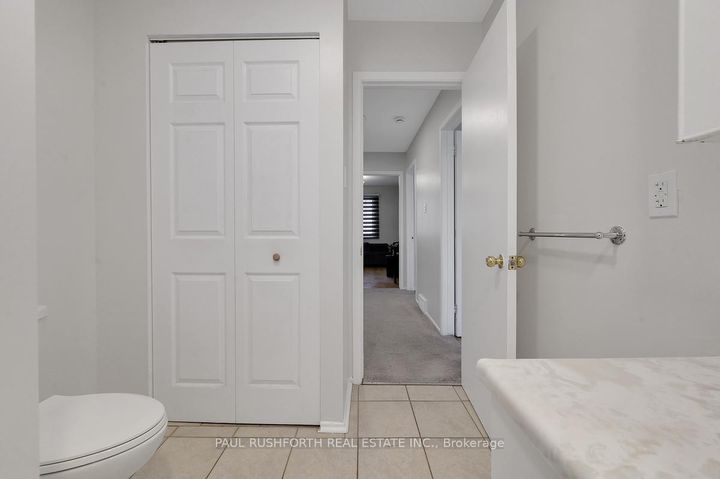 Photo 26 at 1107 Meadowlands Drive, Nepean (Carleton Square), Ottawa