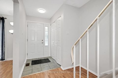 Photo 2 at 1107 Meadowlands Drive, Nepean (Carleton Square), Ottawa