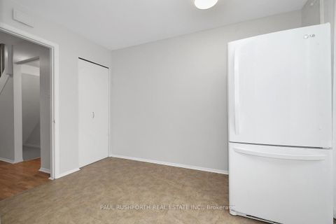 Photo 15 at 1107 Meadowlands Drive, Nepean (Carleton Square), Ottawa