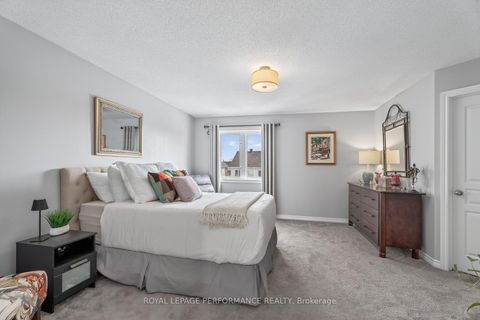 Photo 19 at 229 Saddlesmith Circle, Emerald Meadows/Trailwest, Kanata