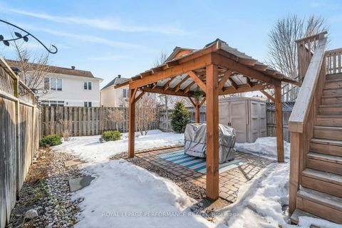 Photo 31 at 229 Saddlesmith Circle, Emerald Meadows/Trailwest, Kanata