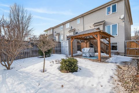 Photo 32 at 229 Saddlesmith Circle, Emerald Meadows/Trailwest, Kanata