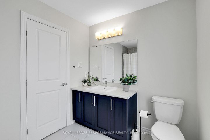 Photo 16 at 110 Main Halyard Lane, Nepean (Half Moon Bay), Ottawa