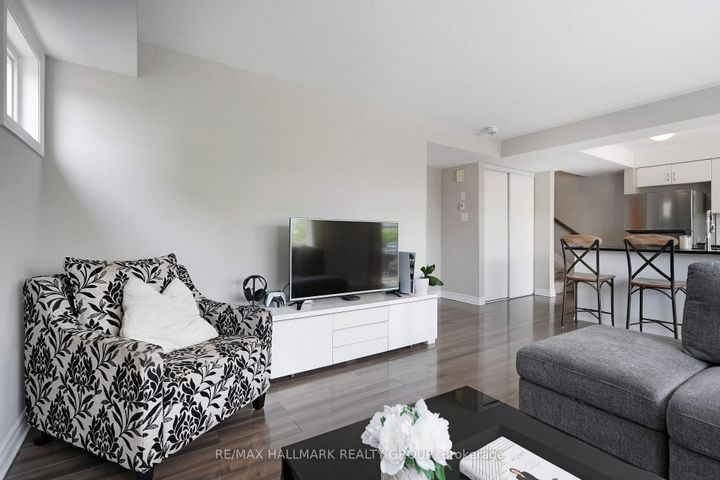 Photo 8 at 763 Chapman Mills Drive, Nepean (Strandherd), Ottawa