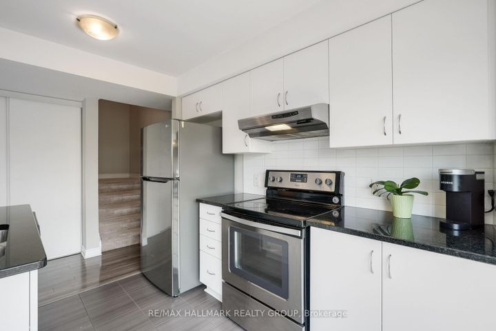 Photo 14 at 763 Chapman Mills Drive, Nepean (Strandherd), Ottawa