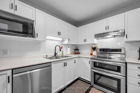 Photo 9 at 108 Cedarock Drive, Bridlewood, Kanata