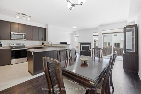 Photo 6 at 88 Chevron Place, Mer Bleue/Bradley Estates/Anderson Park, Orleans