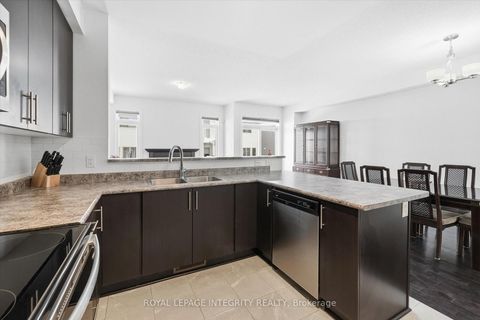 Photo 9 at 88 Chevron Place, Mer Bleue/Bradley Estates/Anderson Park, Orleans