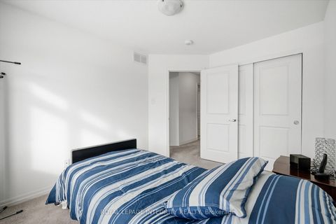 Photo 25 at 88 Chevron Place, Mer Bleue/Bradley Estates/Anderson Park, Orleans