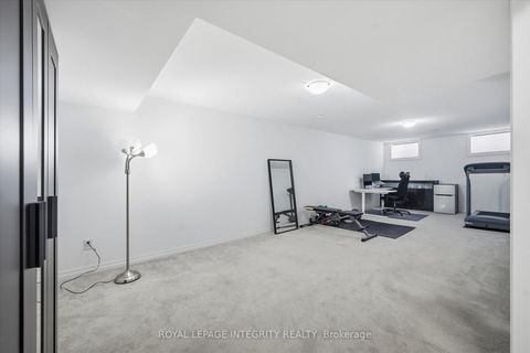 Photo 28 at 88 Chevron Place, Mer Bleue/Bradley Estates/Anderson Park, Orleans