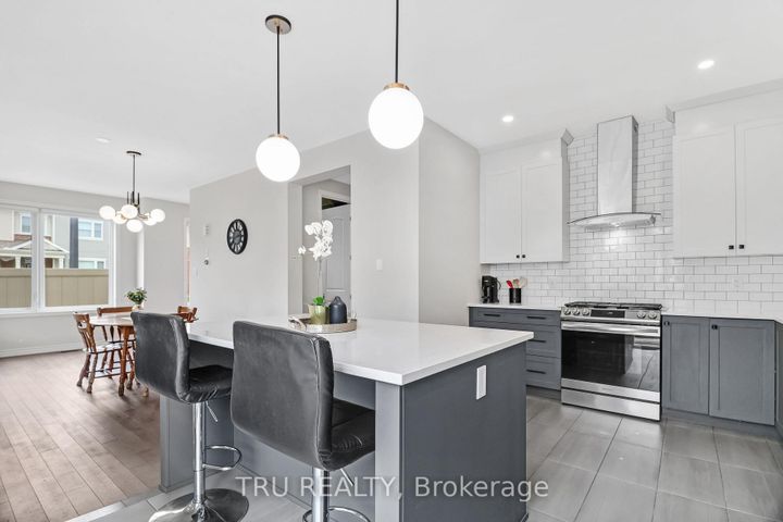 Photo 17 at 20 Coppermine Street, Nepean (Heritage Park), Ottawa