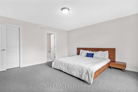 Photo 20 at 20 Coppermine Street, Nepean (Heritage Park), Ottawa