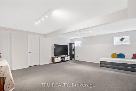 Photo 27 at 20 Coppermine Street, Nepean (Heritage Park), Ottawa