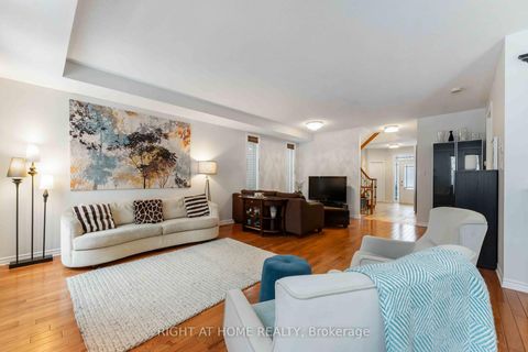 Photo 11 at 162 Saltspring Private, Bridlewood, Kanata