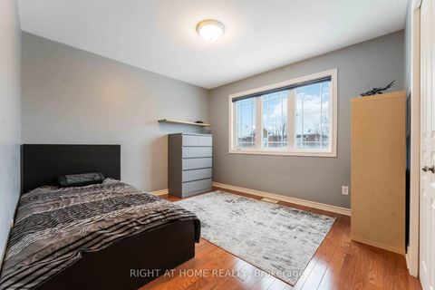 Photo 35 at 162 Saltspring Private, Bridlewood, Kanata