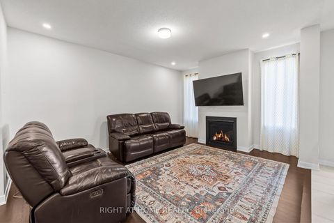 Photo 7 at 837 Derren Avenue, Stittsville (North), Stittsville