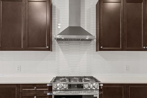 Photo 16 at 837 Derren Avenue, Stittsville (North), Stittsville