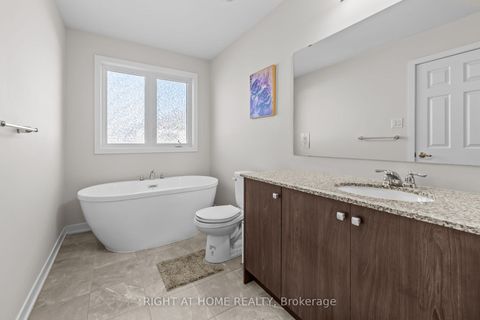 Photo 33 at 837 Derren Avenue, Stittsville (North), Stittsville
