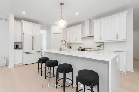 Photo 7 at 23 Skeel Court, Btwn Franktown Rd. & Fallowfield Rd., Stittsville