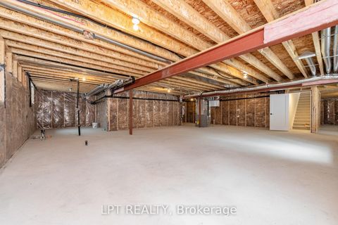 Photo 24 at 23 Skeel Court, Btwn Franktown Rd. & Fallowfield Rd., Stittsville