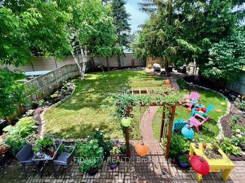 Photo 1 at 78 Jarlan Terrace, Katimavik, Kanata