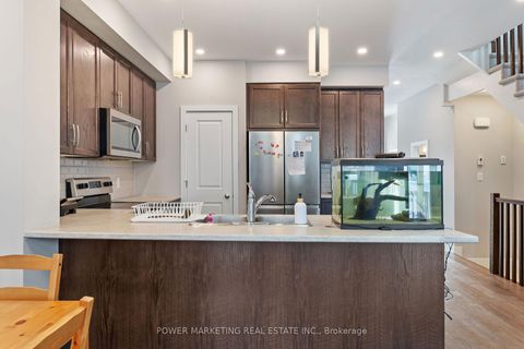 Photo 7 at 431 Cope Drive, Emerald Meadows/Trailwest, Kanata