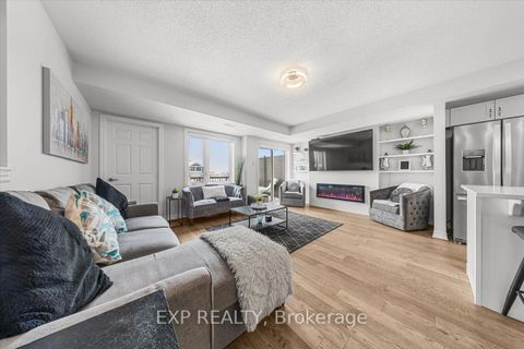 Photo 4 at 704 Lapland Private, Emerald Meadows/Trailwest, Kanata