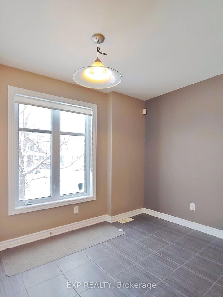 Photo 9 at B - 605 Chapman Mills Drive, Nepean (Strandherd), Ottawa