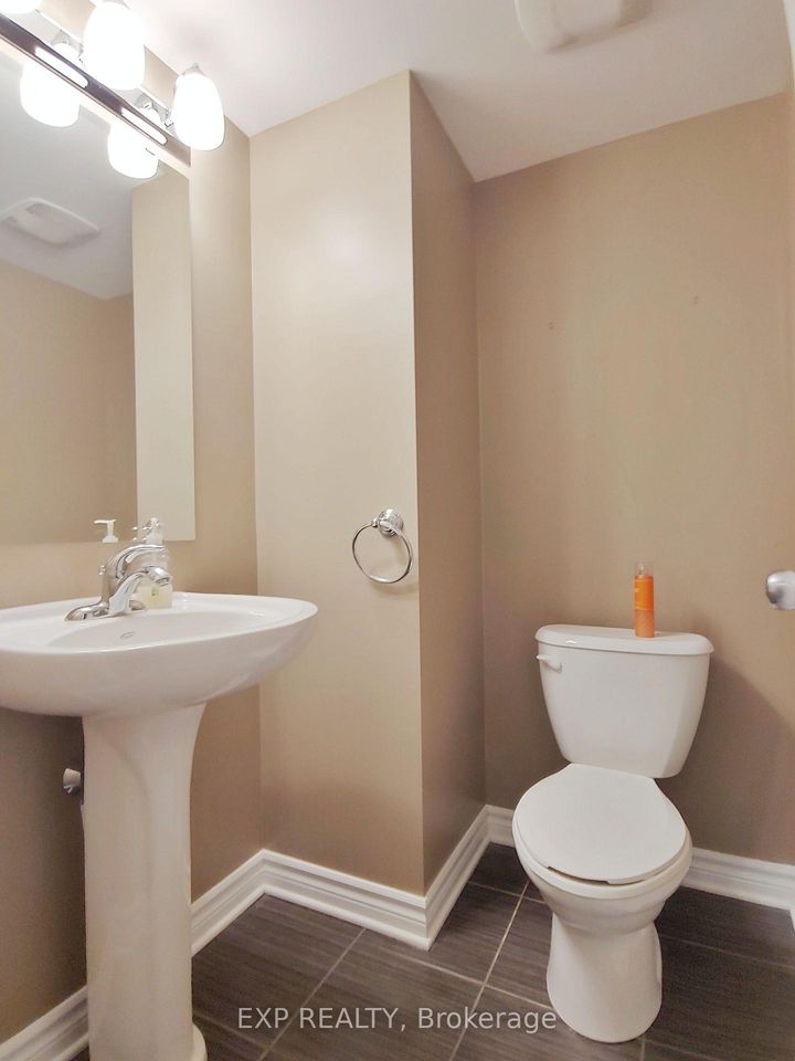 Photo 11 at B - 605 Chapman Mills Drive, Nepean (Strandherd), Ottawa