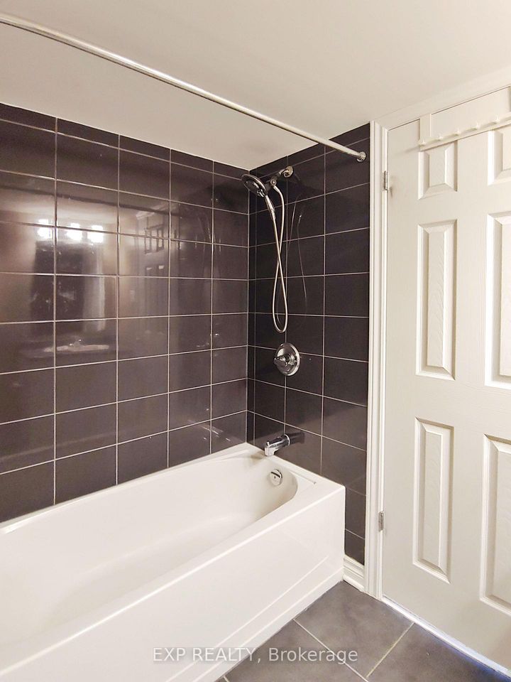 Photo 26 at B - 605 Chapman Mills Drive, Nepean (Strandherd), Ottawa