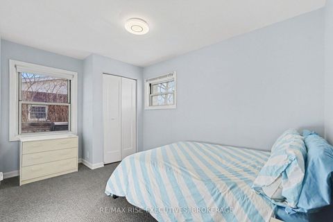 Photo 20 at 41 Wilson Street E, Perth