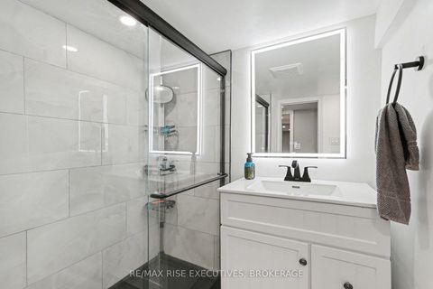 Photo 28 at 41 Wilson Street E, Perth