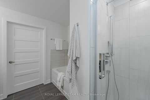 Photo 21 at 1106 - 200 Inlet Private, Chatelaine Village, Orleans