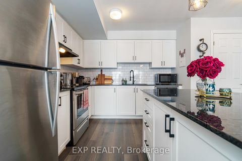 Photo 4 at 852 Atlas Terrace, Emerald Meadows/Trailwest, Kanata