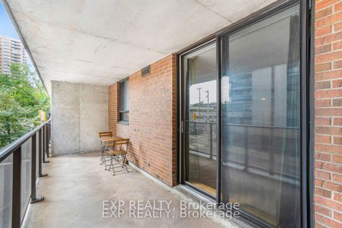 Photo 25 at 204 - 475 Laurier Avenue W, Ottawa Centre