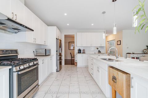 Photo 21 at 43 Cento Way, Stittsville (North), Stittsville
