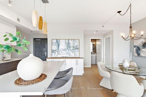 Photo 3 at 1403 - 428 Sparks Street, Ottawa Centre