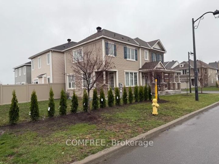 Photo 3 at 784 Logperch Circle, Nepean (Half Moon Bay), Ottawa