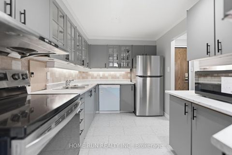 Photo 10 at 104 - 151 Bay Street, Ottawa Centre