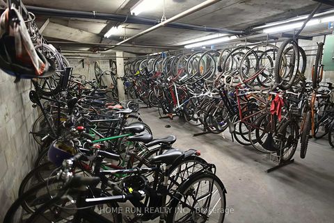 Photo 31 at 104 - 151 Bay Street, Ottawa Centre