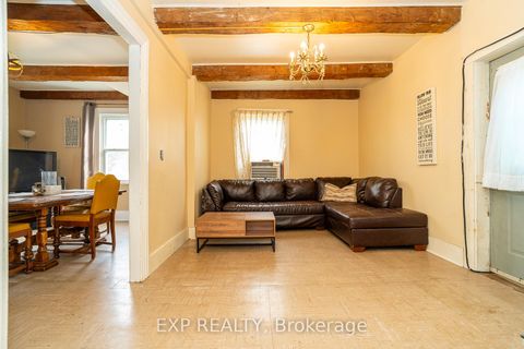 Photo 9 at 105 Rideau Street, Merrickville